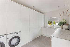 Photo 27- click for photo gallery